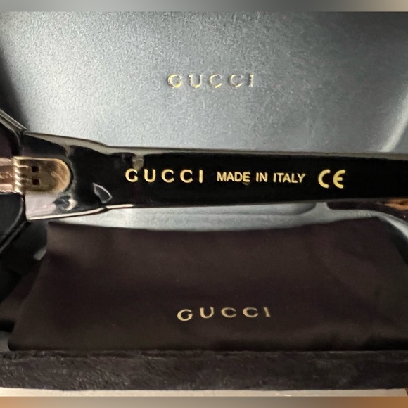 GUCCI GG0876S Sunglasses - Picture 6 of 7